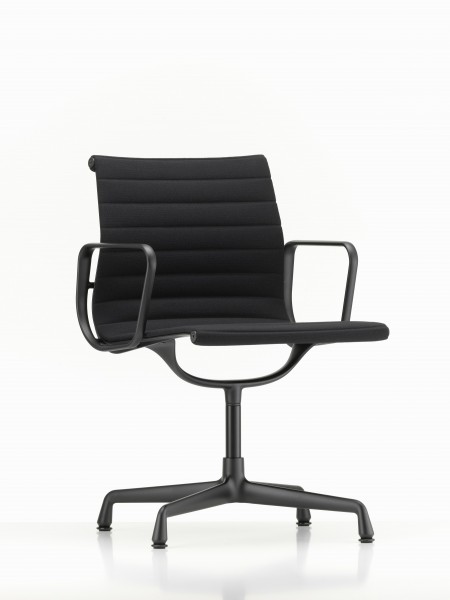 Vitra Eames Aluminium Chair EA 104 schwarz