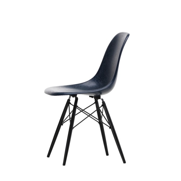 Vitra Stuhl Eames Fiberglass Side Chair DSW