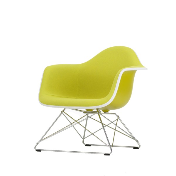 Vitra Stuhl Eames Plastic Lounge Armchair LAR mit Polsterung