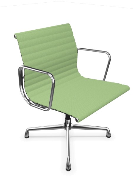 Vitra Eames Aluminium Chair EA 108 verchromt wiesengrün / elfenbein